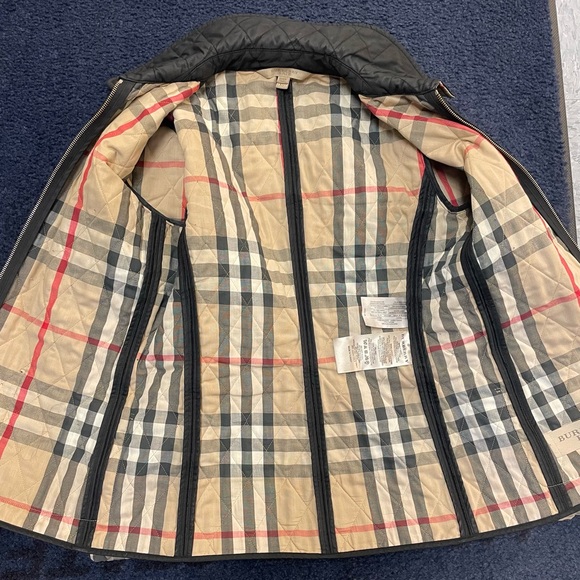 COPY - Women’s Burberry Jacket XS Authentic - Picture 5 of 16